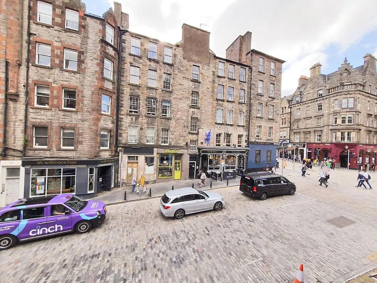 Edinburgh Charming Old Town Apartment