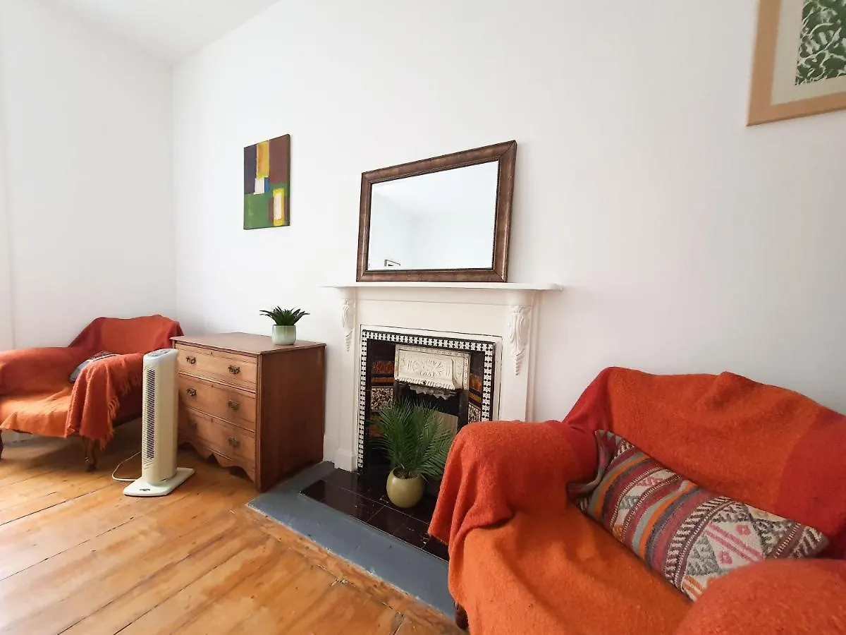 Edinburgh Charming Old Town Apartment